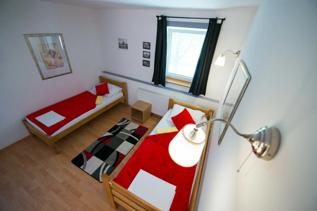 Hotel & Hostel Zagreb