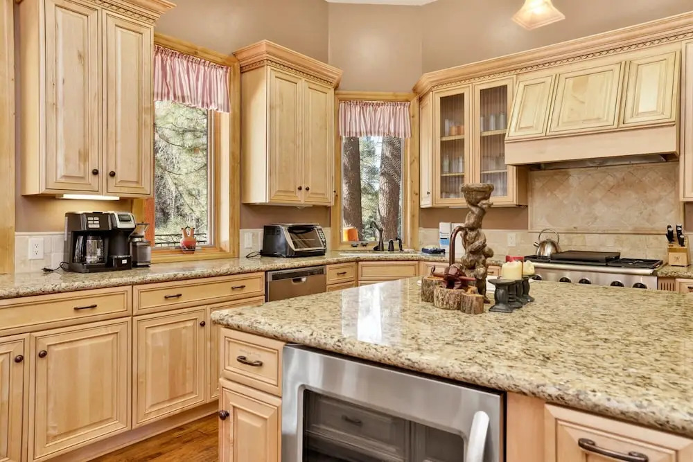 Wolf Creek Castle #2202