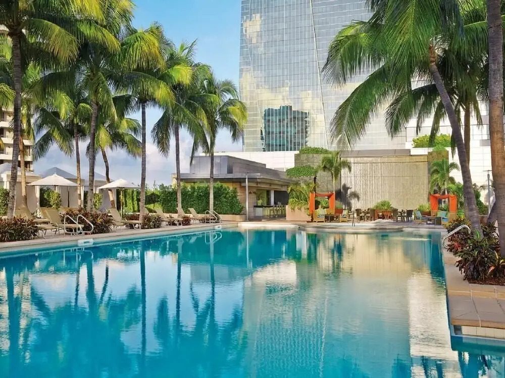 2 Bedroom OR King Studio Suites Four Seasons Hotel Miami Free Wi-Fi & Free Parking