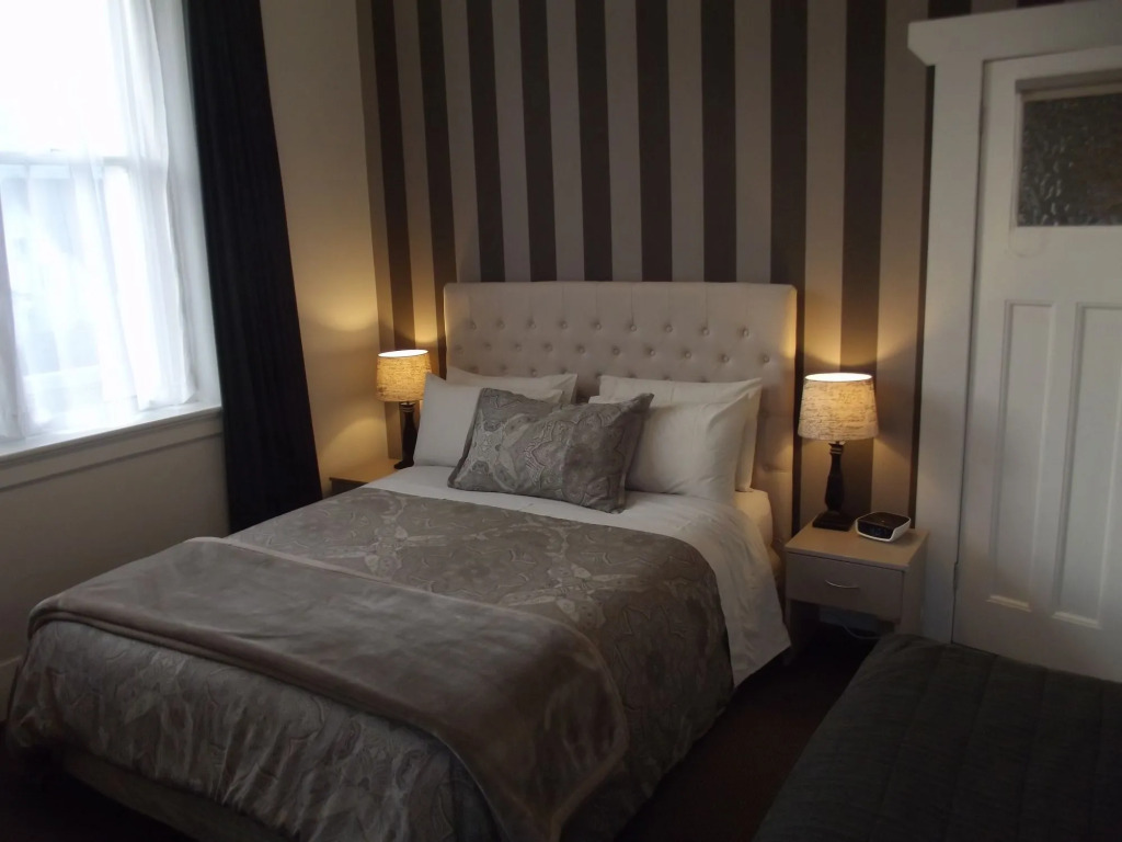 Majestic Mansions - Apartments at St Clair