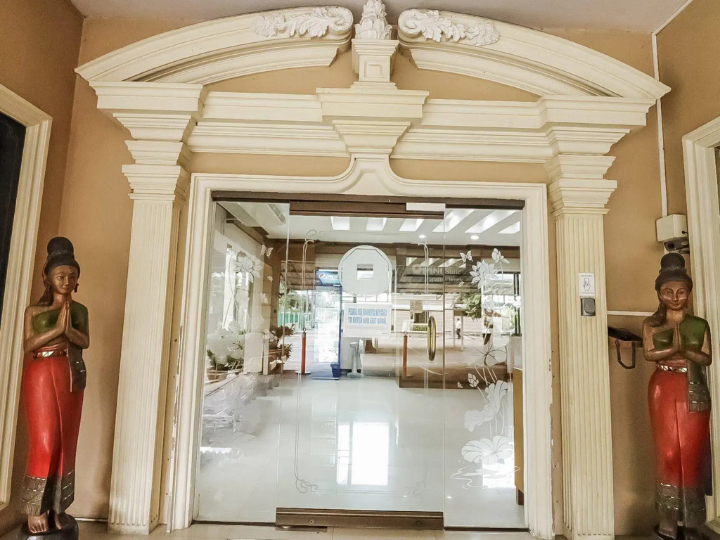 席娜卡琳拉玛苏安隆奈达酒店(Nida Rooms Srinakarin Rama Suan Luang)
