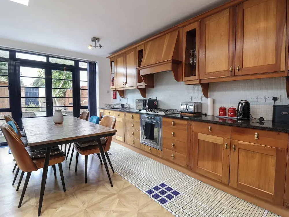 Old Harbour Townhouse