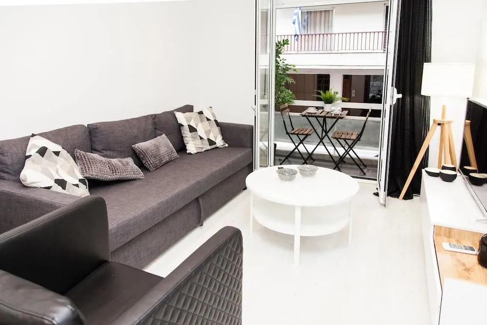 Modern Glamorous Apt in Athens DT