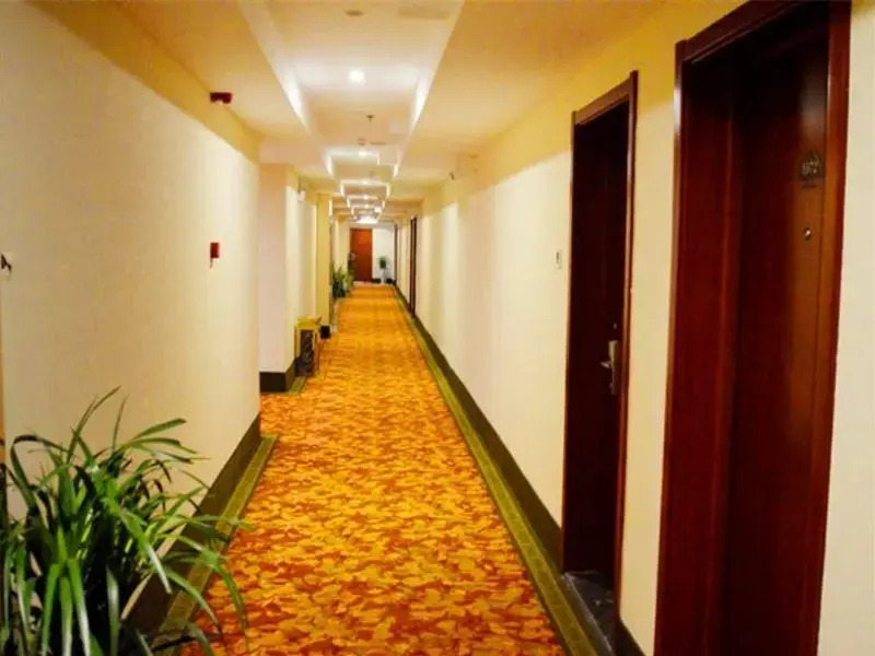 GreenTree Inn Fuyang Yijing International North Business