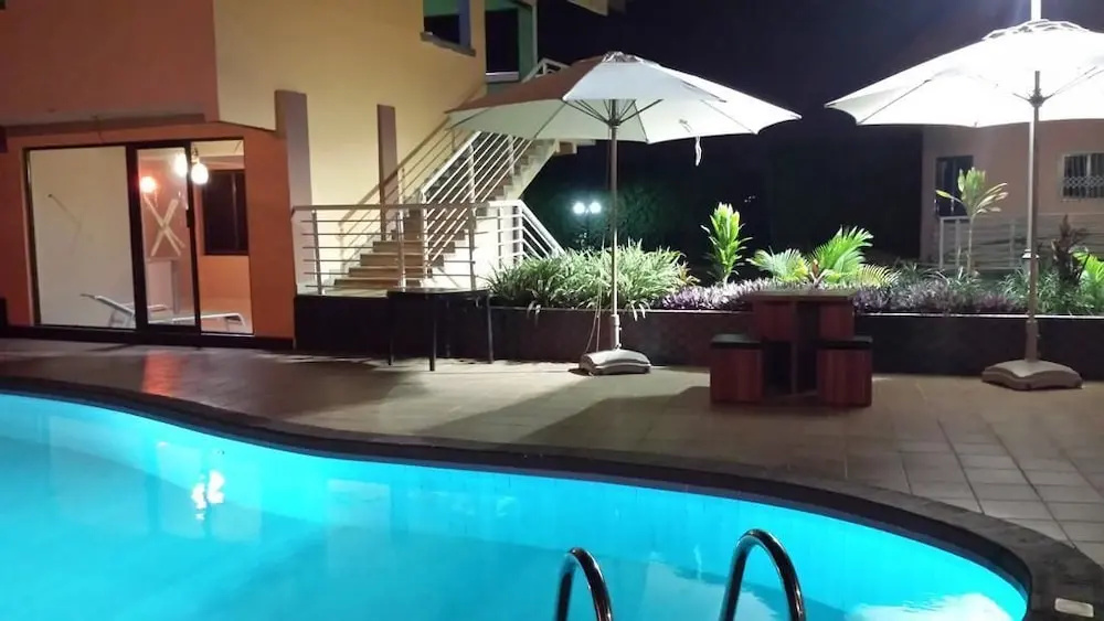 Ponderosa Travel Lodge