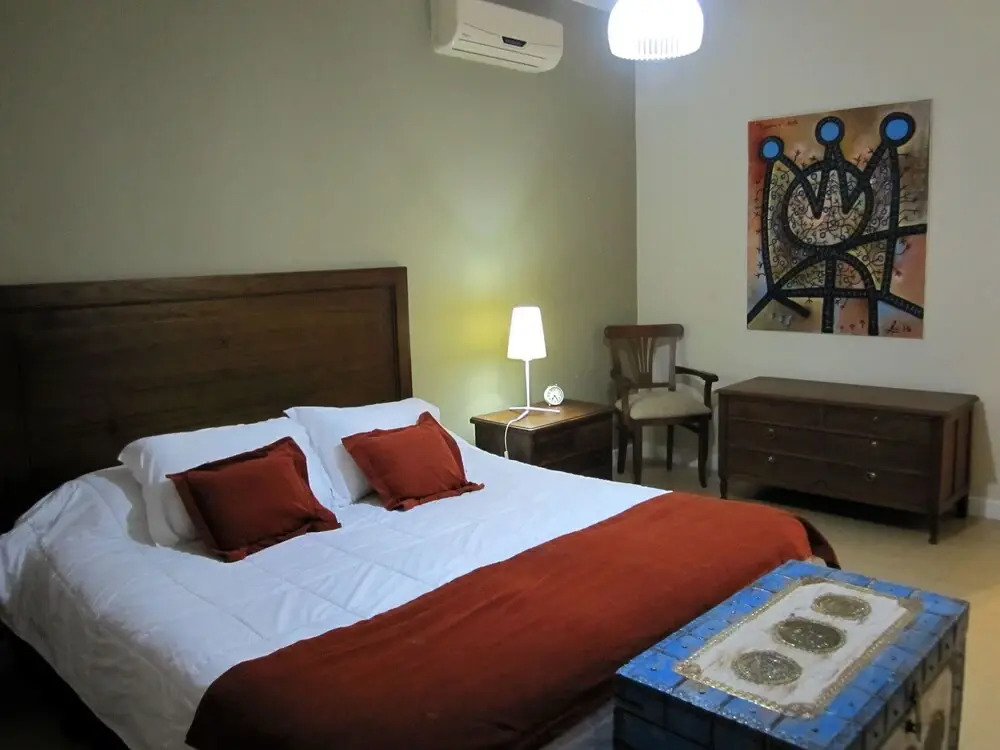 Alevines Playa el Emir Hostel & Suites