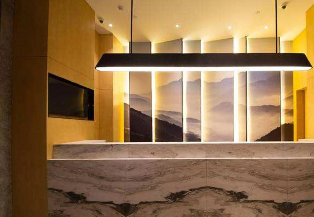 Atour Hotel Dalian Zhongshan Square