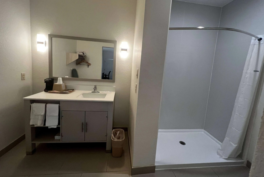 Super 8 by Wyndham Rosenberg TX
