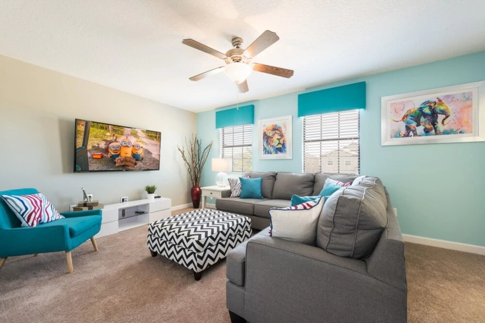 1401 Moonvalley Drive