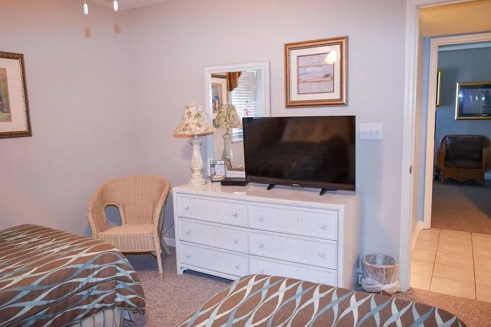 Ocean Bay Club 1001 - 4 Br Condo