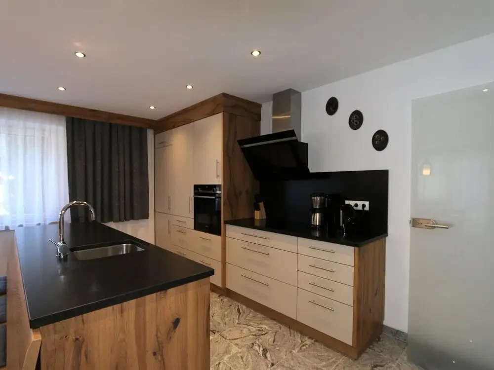 High-quality holiday apartment in Oberkrimml near waterfalls