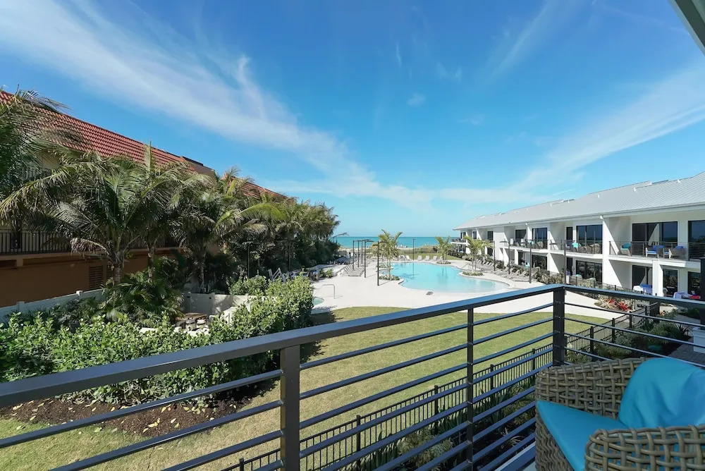 Anna Maria Beach Resort Rm 214