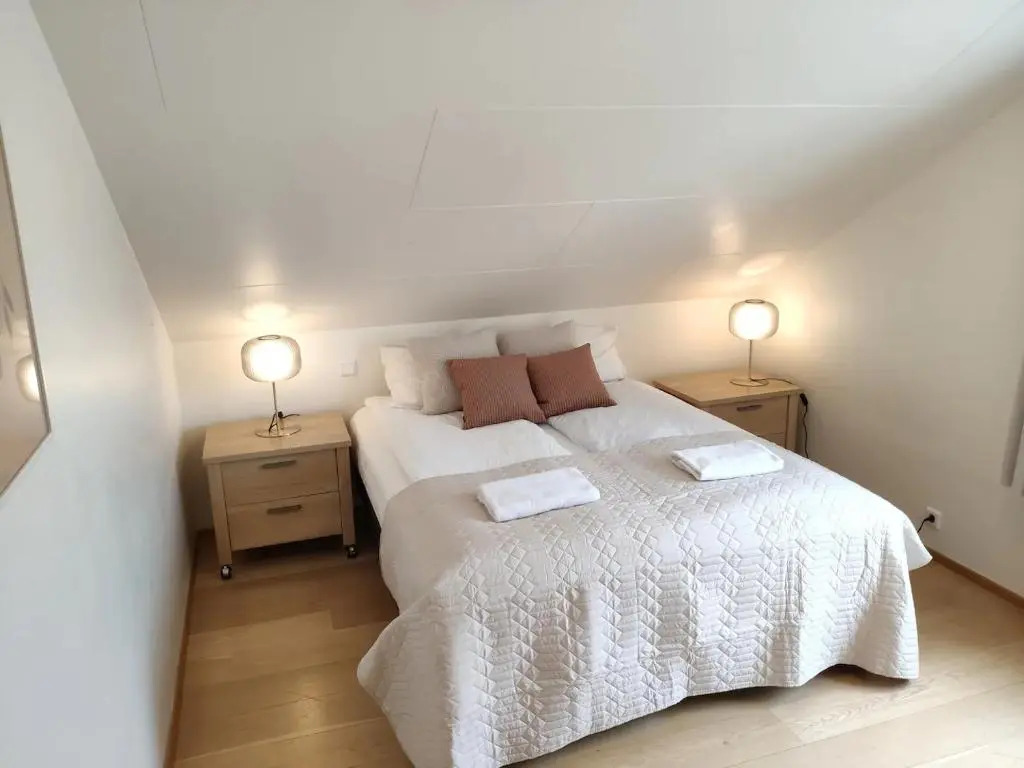 G10 Apartments