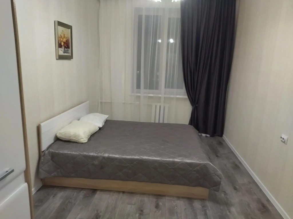 Na Shmidta 31 Flat