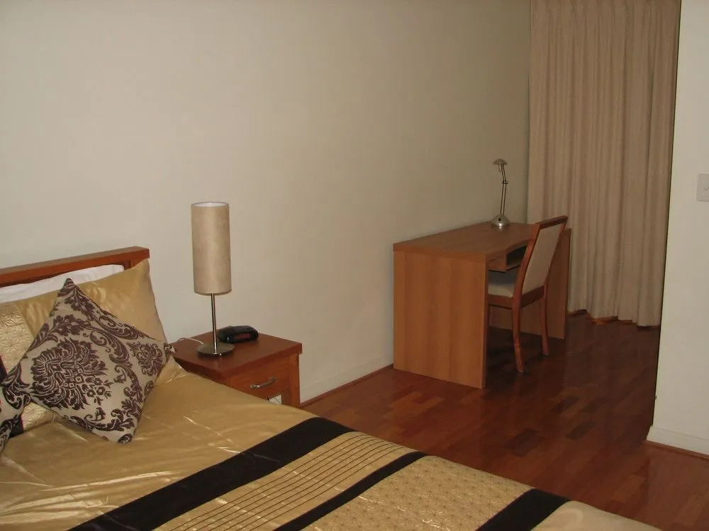 City Escape 2BD in Adelaides East End 1