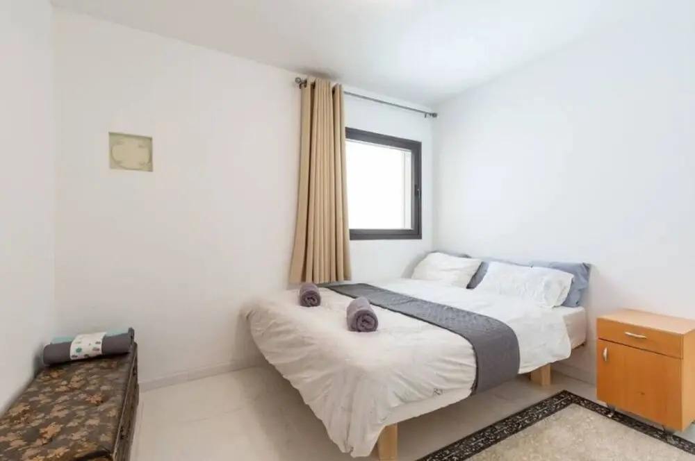 Beach Home in Tel Aviv near Water