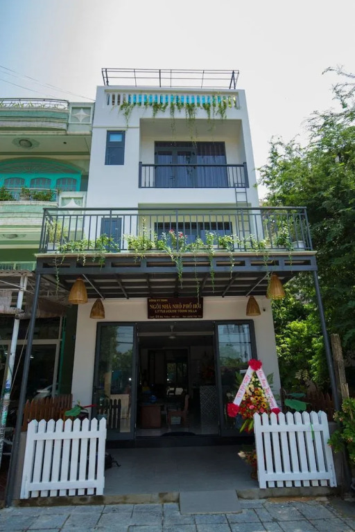 Little House Town Villa