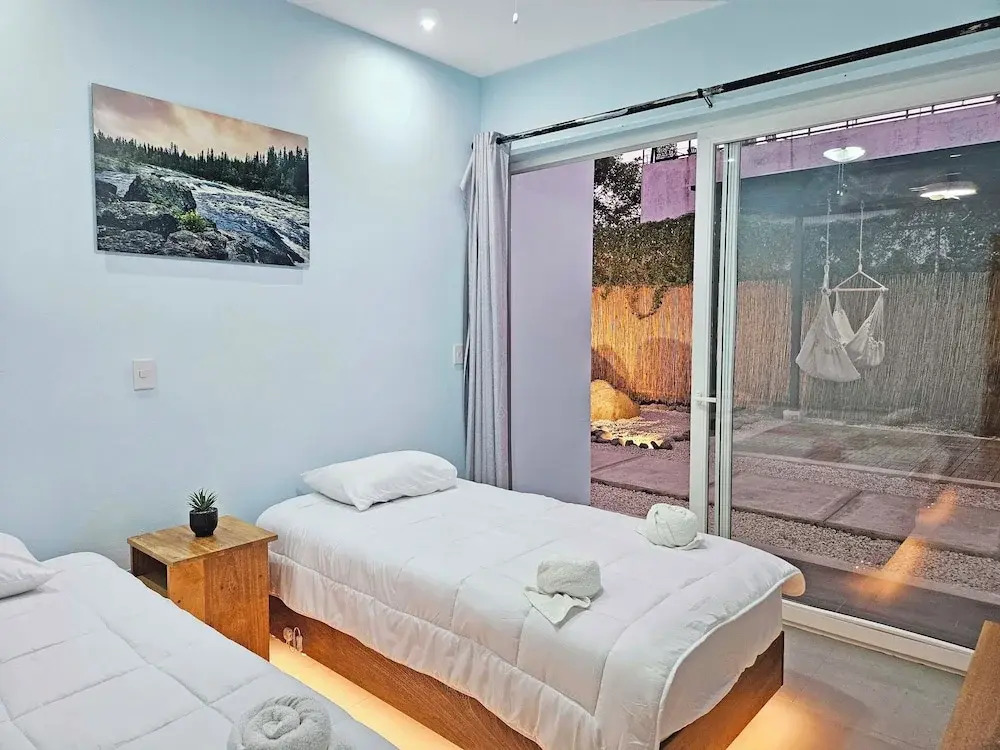Luxury Villa with rooftop infinity pool and walk away from the beach