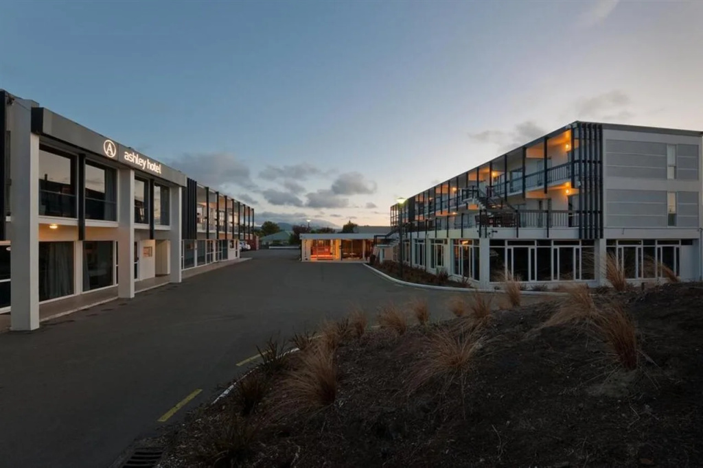 Grand Riccarton Hotel