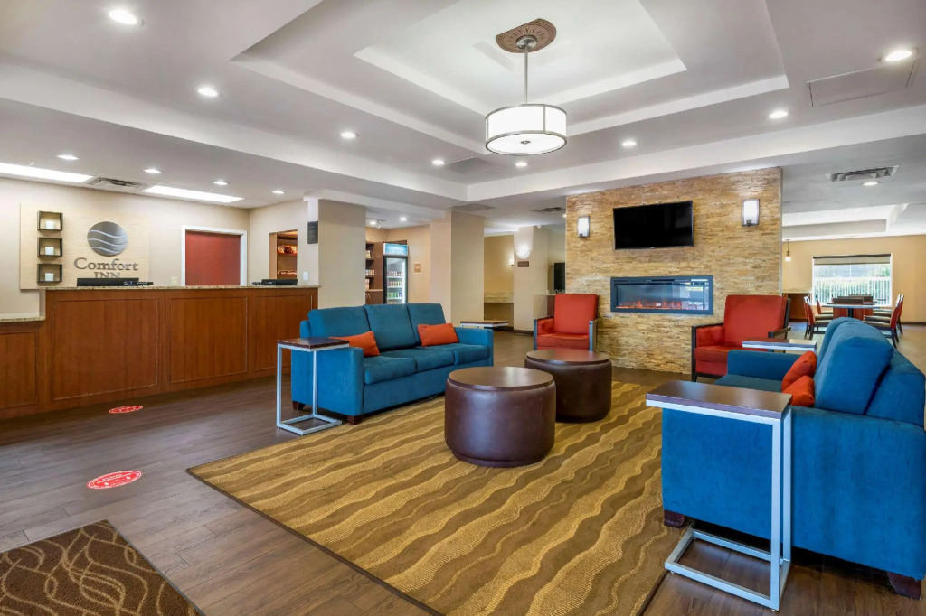 Comfort Inn International Dr.