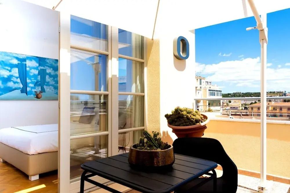Leopoldo Rooms