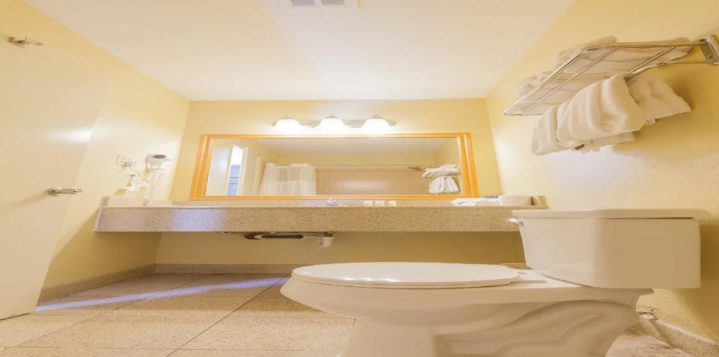 SureStay Plus Hotel by Best Western Bakersfield North