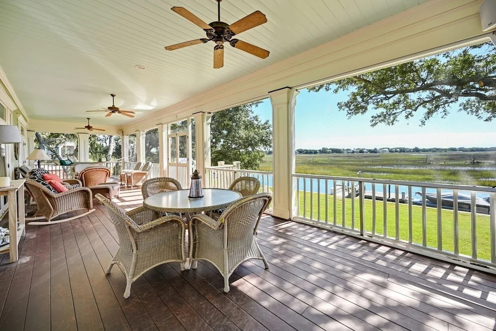 Secluded Creekfront Home 5 Bedroom Home by Peace Vacations