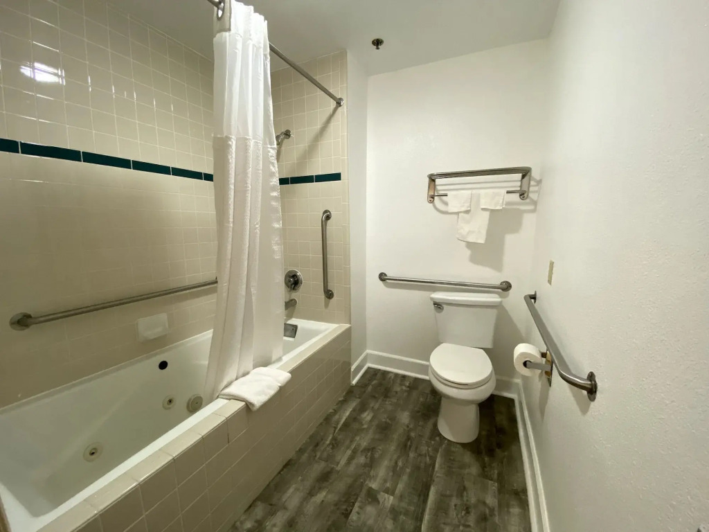 BridgePoint Inn Daly City