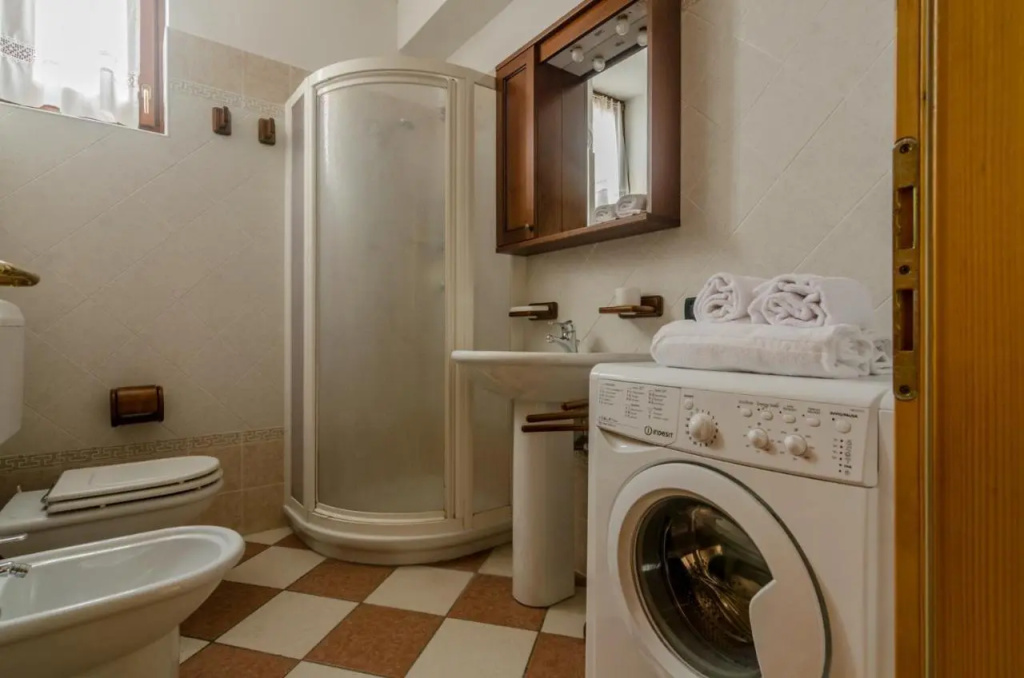 Breeze Of Lake - One Bedroom No.2