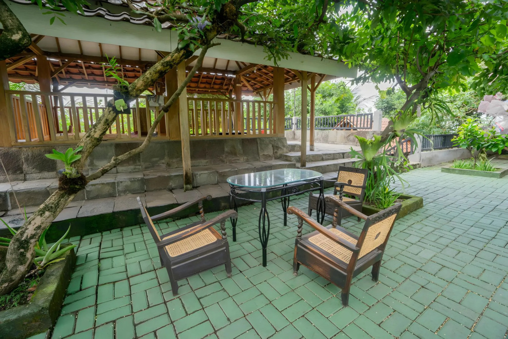 Hotel O Kencana Homestay Syariah Near Masjid AL-BAROKAH Kanyuran
