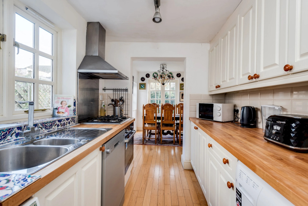 3-bed Cosy Bookbinder House in Jericho Oxford