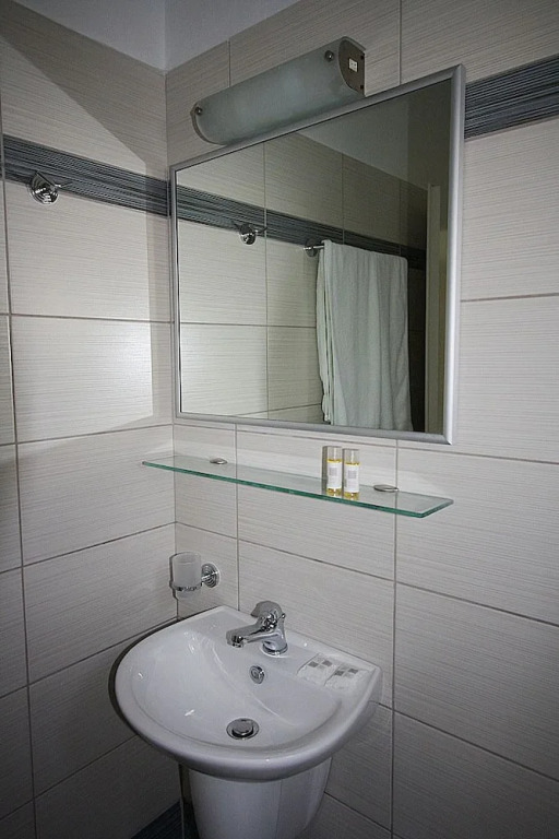 Konstantinos Hotel & Apartments 2