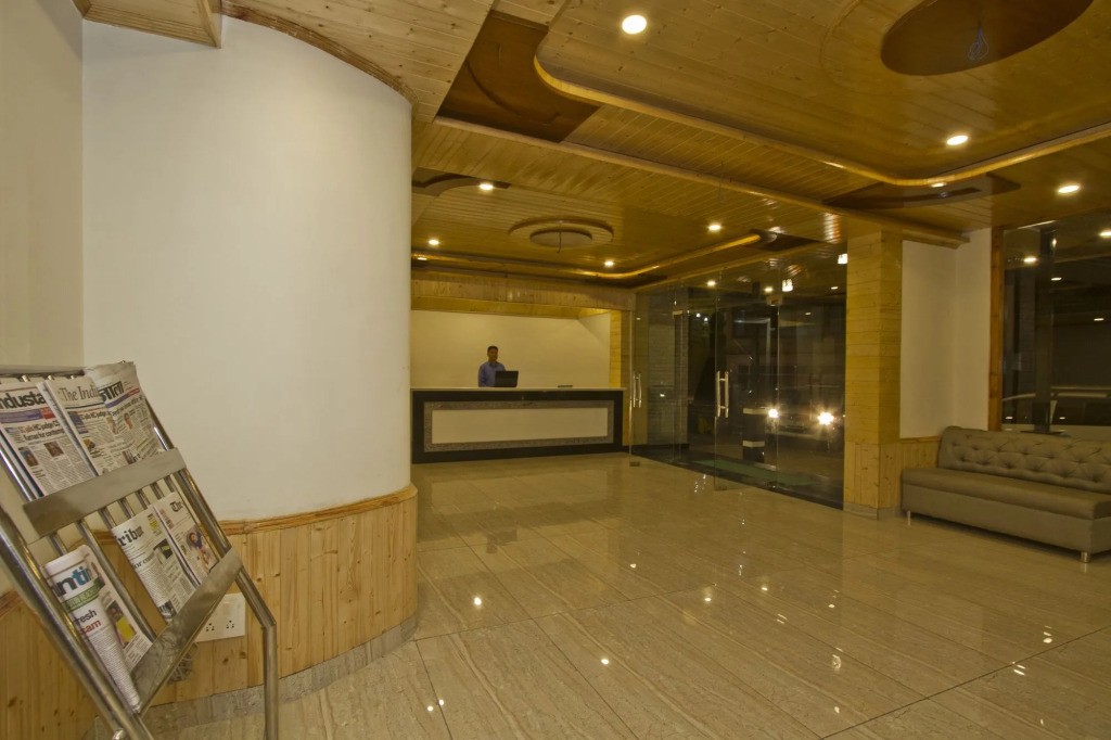 Sarthak Regency,Rangri, Manali,HP,Just 1 kms from Volvo parking