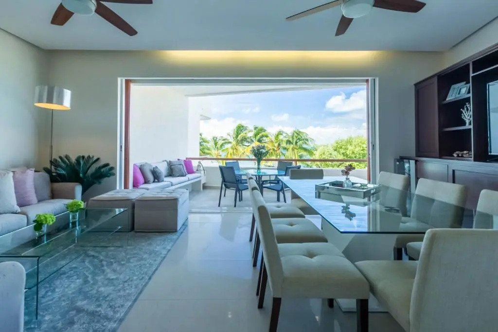 Sunset Condo 104 Puerta al Mar Isla Mujeres Mexico