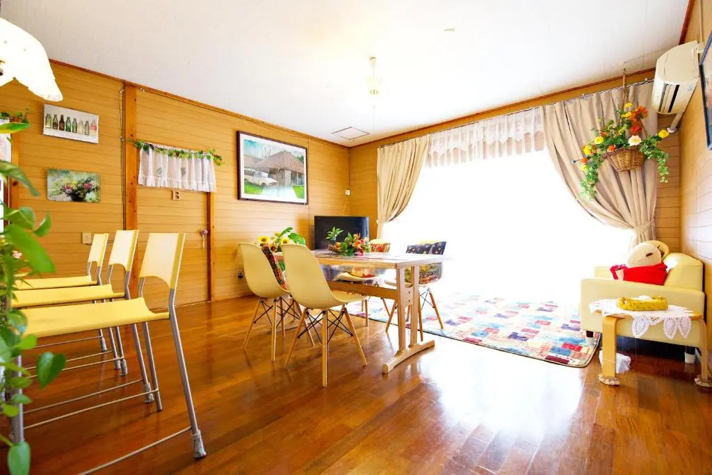 Bi ONE House 2F