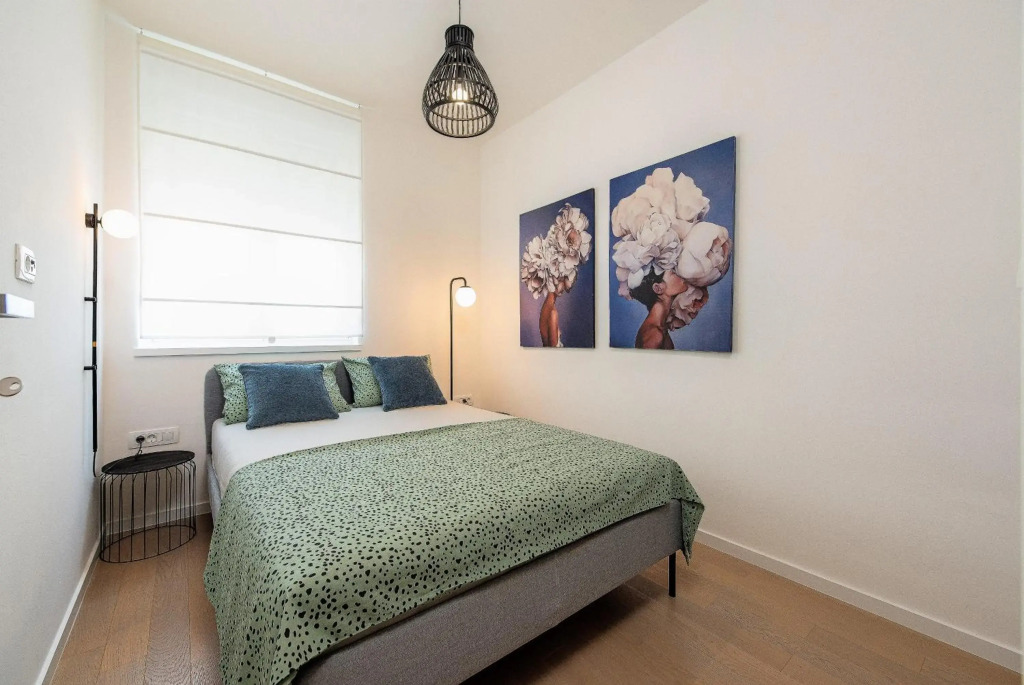 City Lux Apartment 2 - with garage and balcony