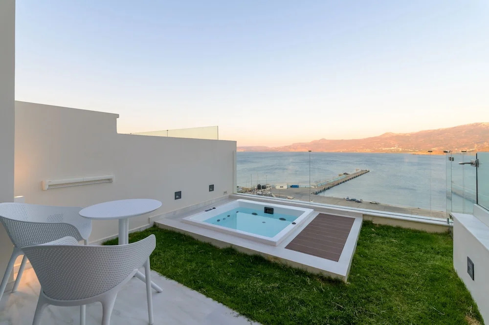 GM exclusive Luxury Suites & SPA