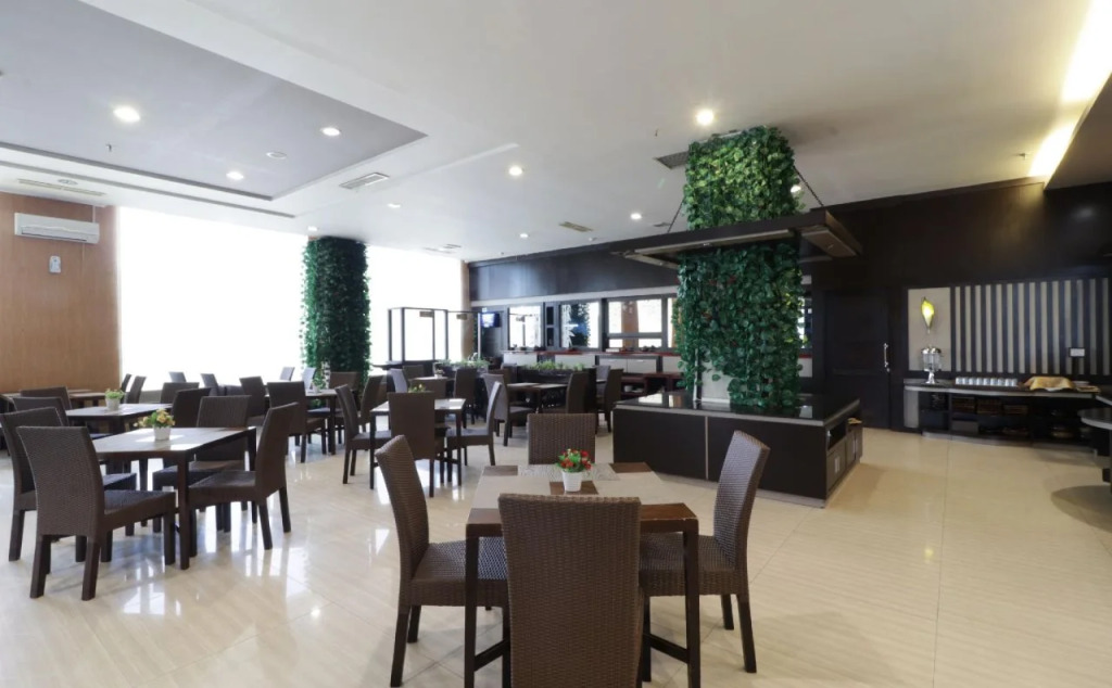 Grand Kanaya Hotel