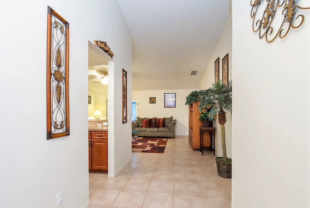 Tropical Breeze House 3 Bedroom