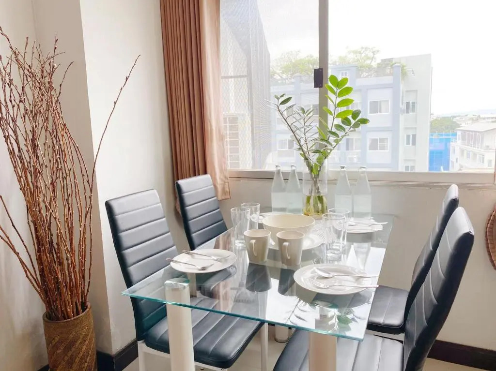 Cozy family room At 103 condominium 2 on nimman 12