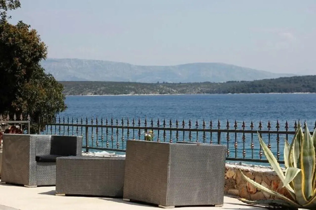 Villa Mala Dora