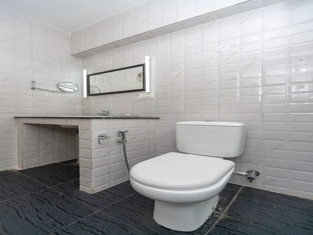 OYO 16912 Hotel Selva Ganapathy's Nest