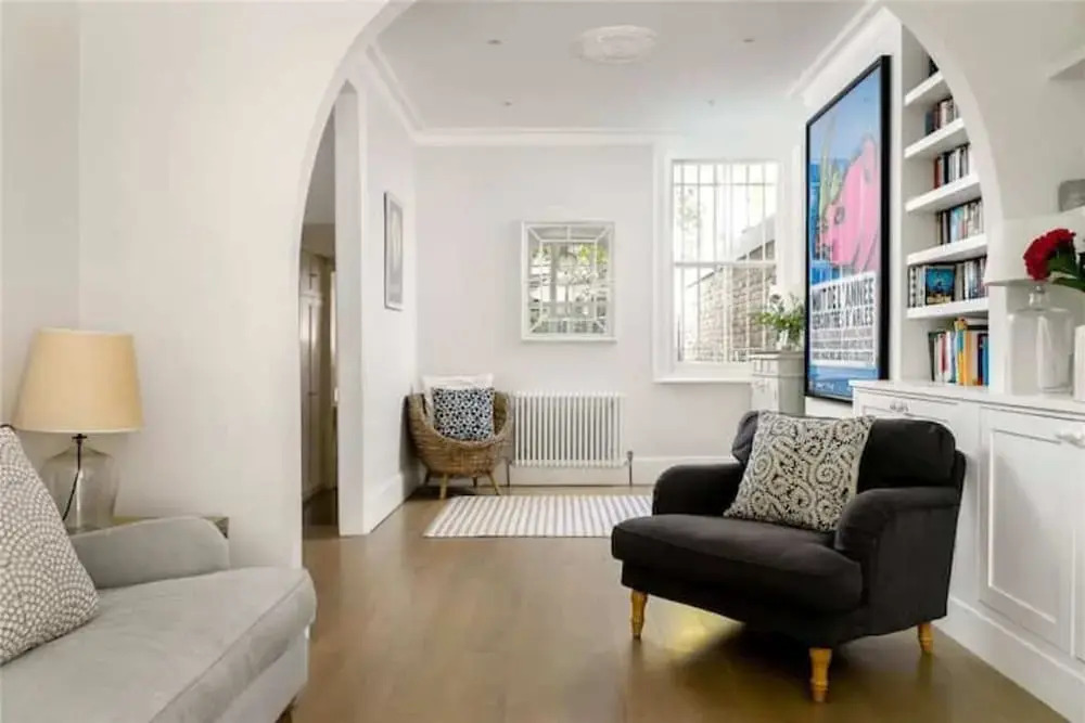 Large and Modern 3 Bedroom Family Home in Earlsfield