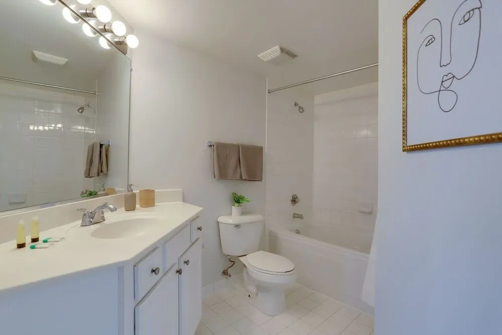 Gorgeous 2 Condo Ballston place w-GYM