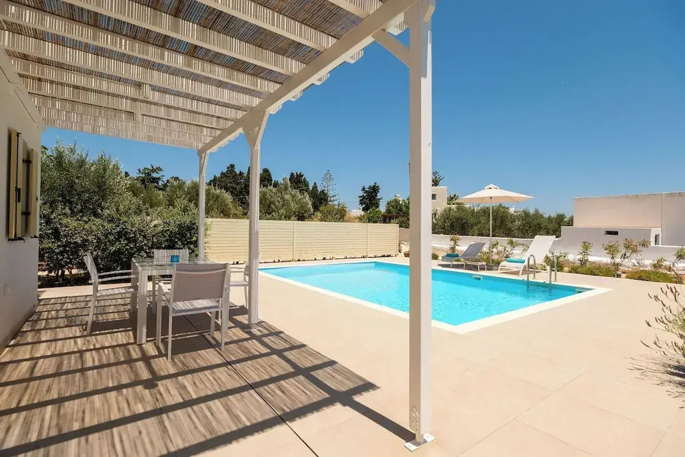 Twin Suns Luxury Villas