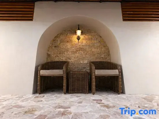 Maison Boheme Modern Apartment & Villa with Pool in Sanur