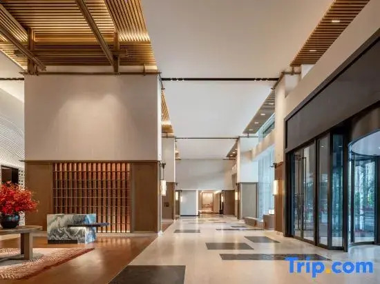 HUALUXE Guiyang Financial City by IHG
