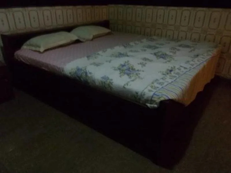Adesua Hotel-Hostel