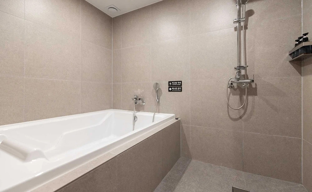 Koum Ryokan Hotel Gijang by Anook