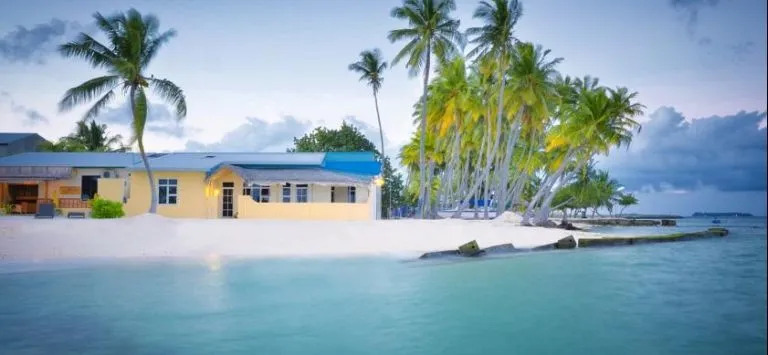 White Shell Beach Inn